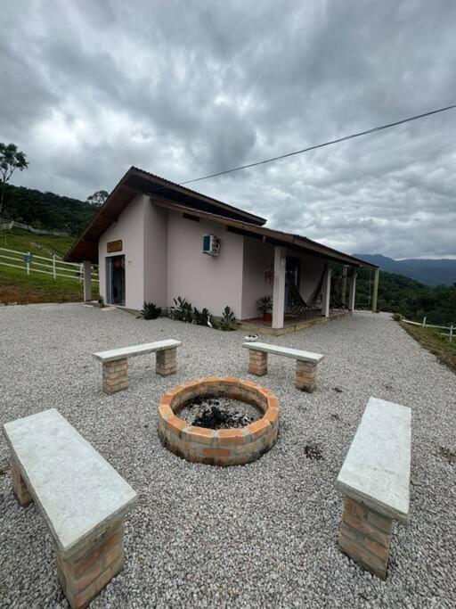 Cabana Recanto Do Arruda Para Casal Em Aguas Mornas Exterior foto