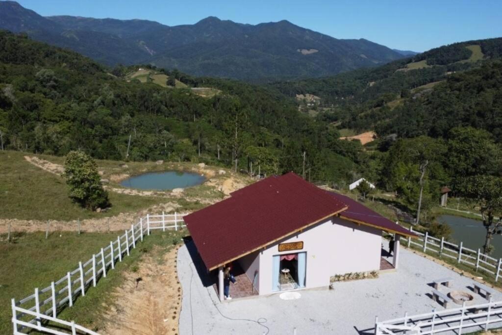 Cabana Recanto Do Arruda Para Casal Em Aguas Mornas Exterior foto